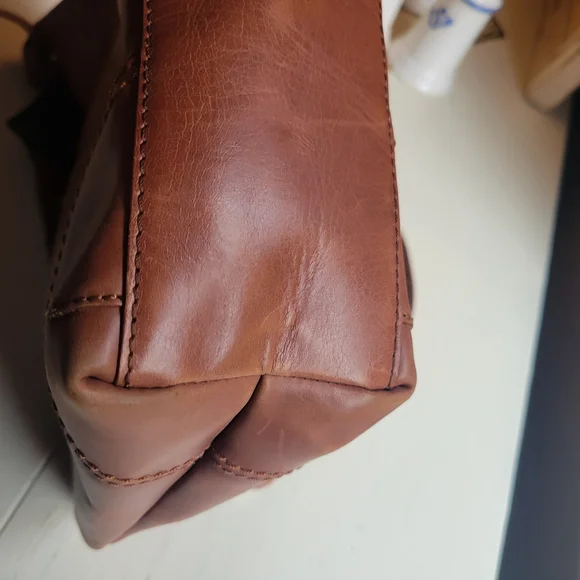 Born Brown Leather Shoulder Bag - Picture 4 of 15